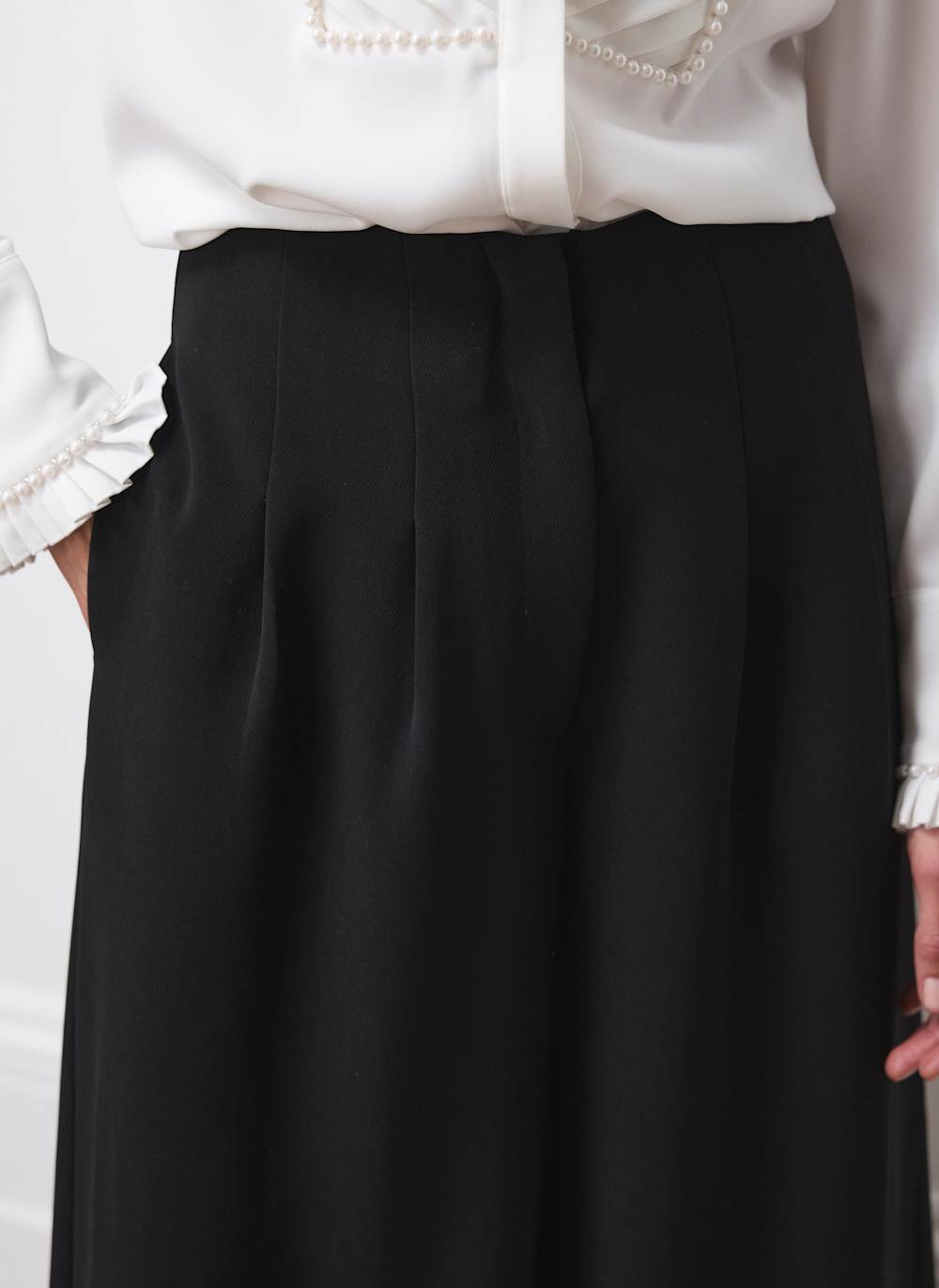 Black Wide Leg Darted Trousers