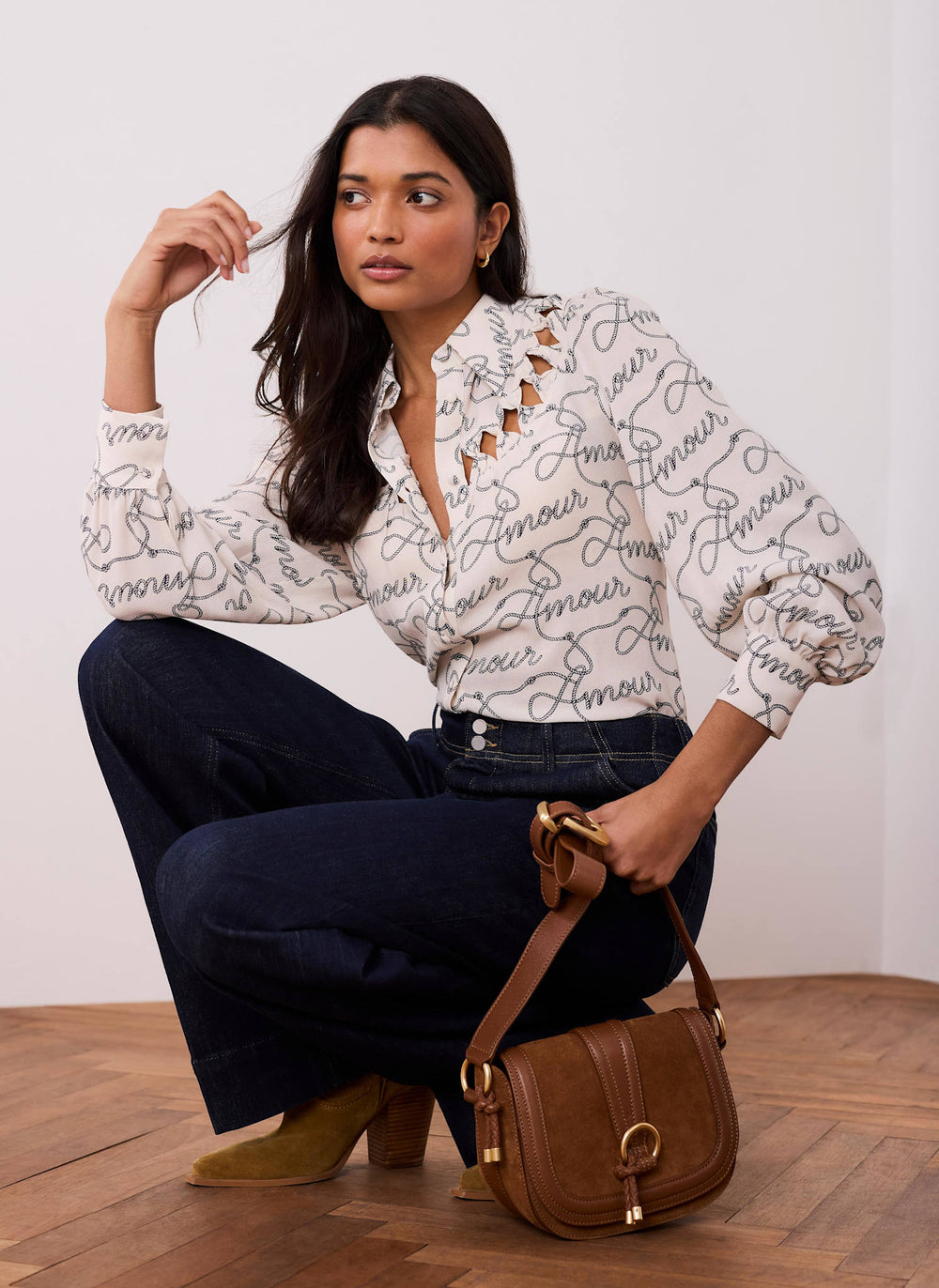 Cream Amour Print Bow Shirt