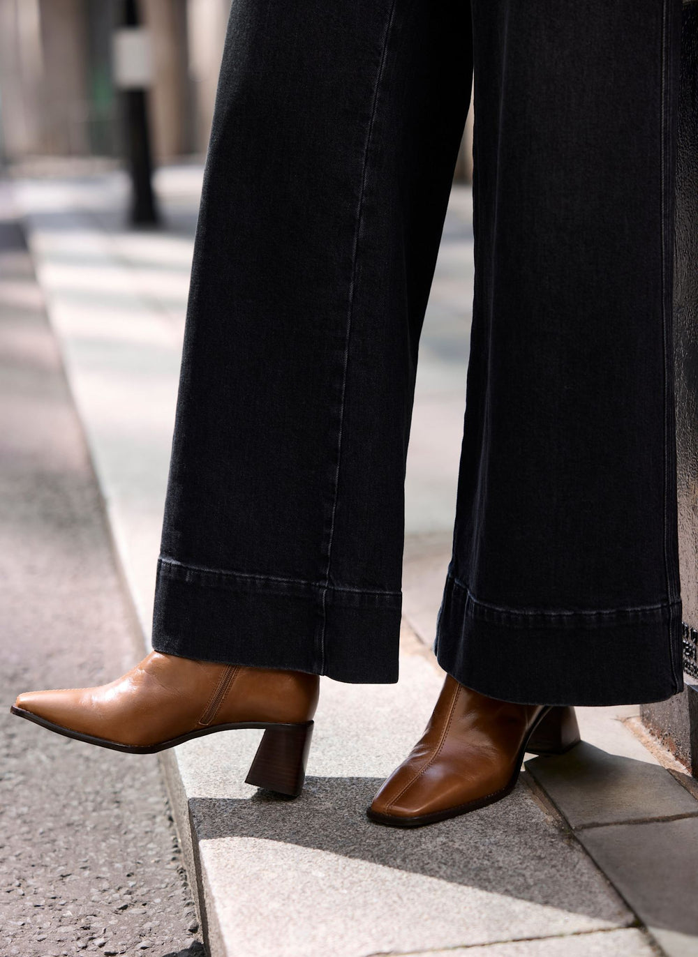 Aria Tan Leather Ankle Boots