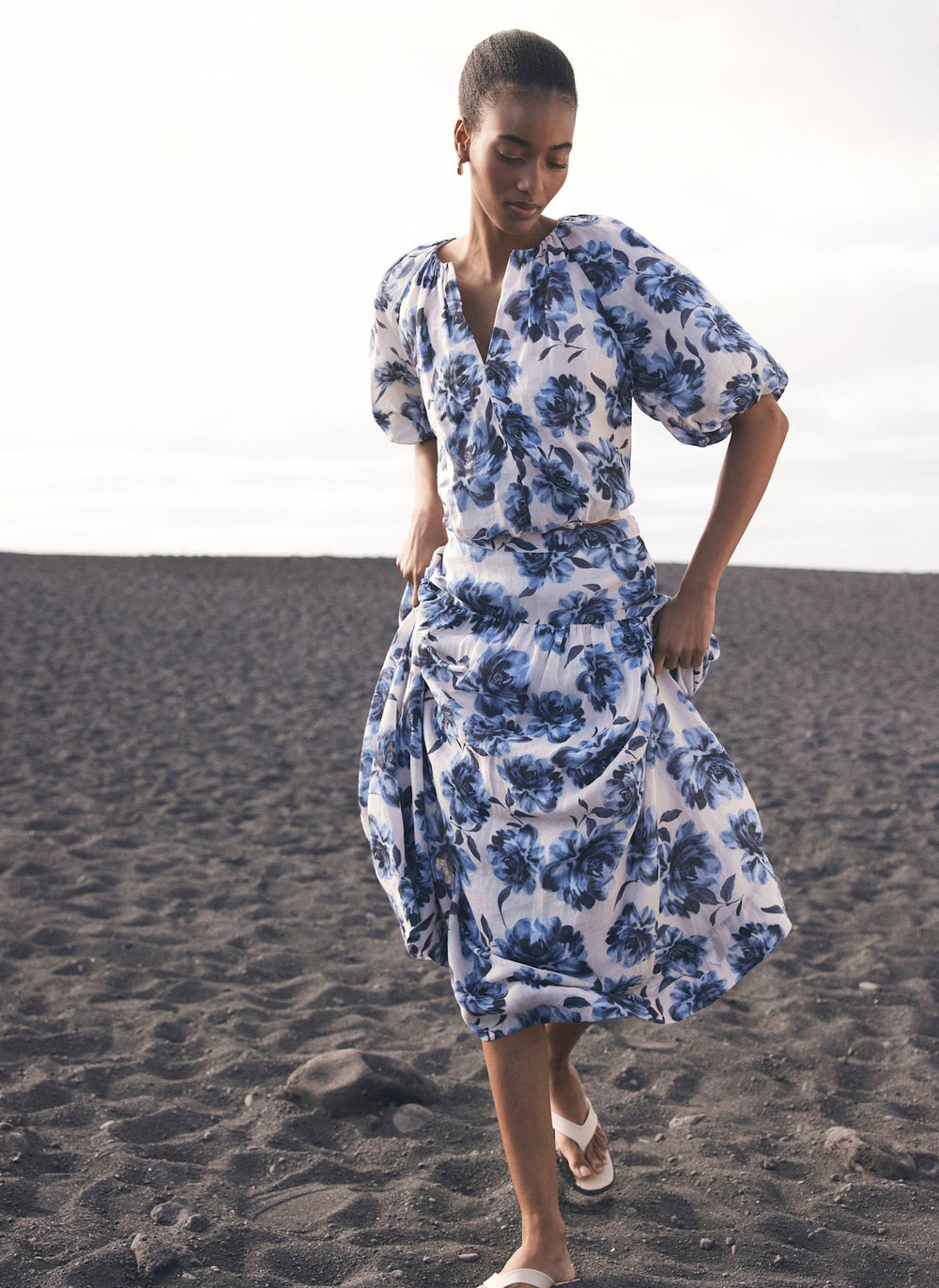 Blue Floral Print Midi Skirt