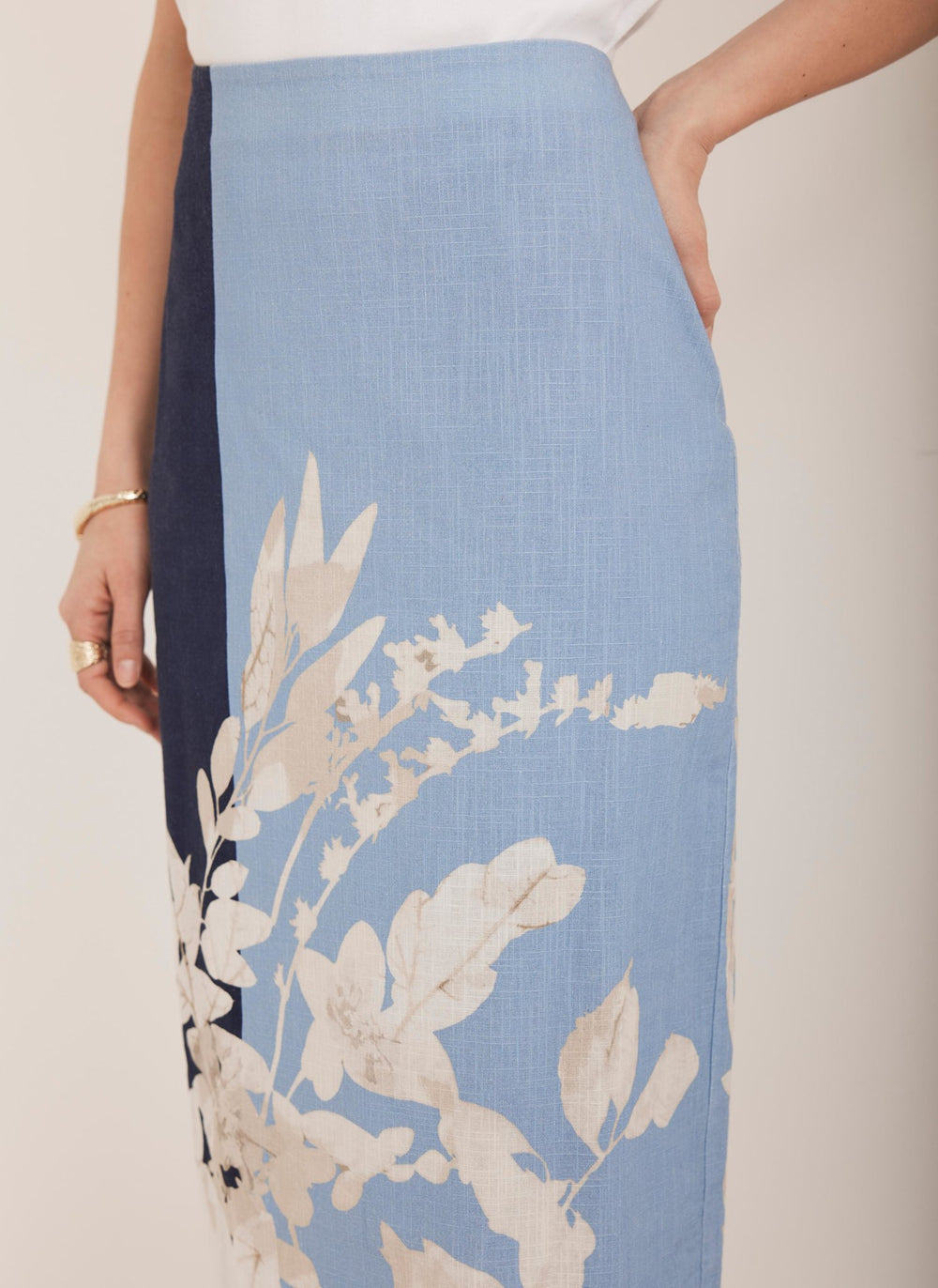 Blue Floral Print Pencil Skirt