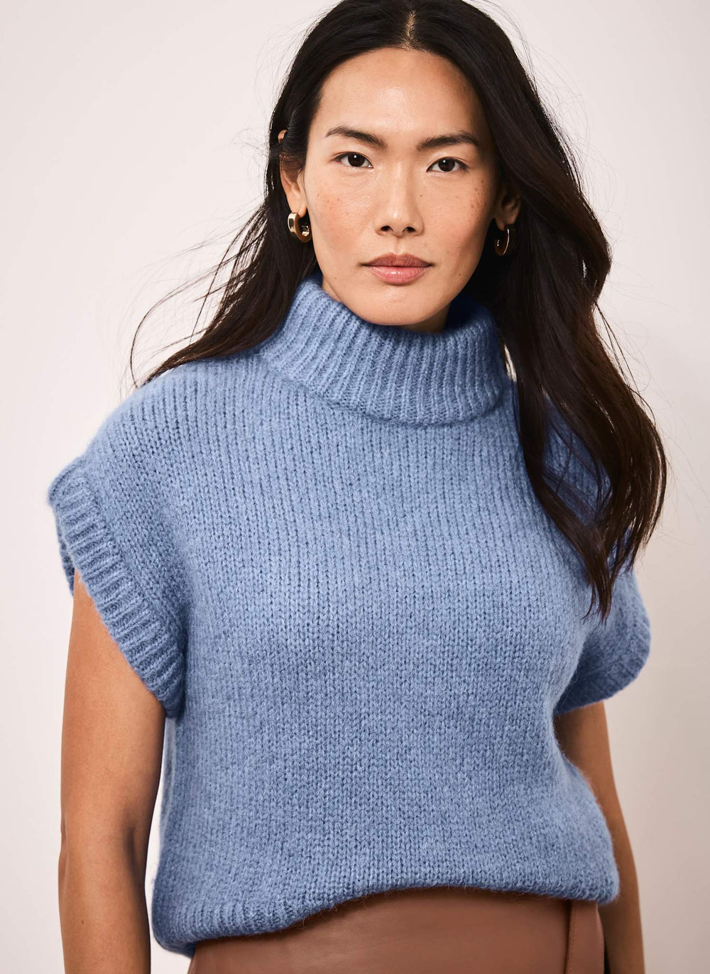 Blue Fluff Stand Neck Tee
