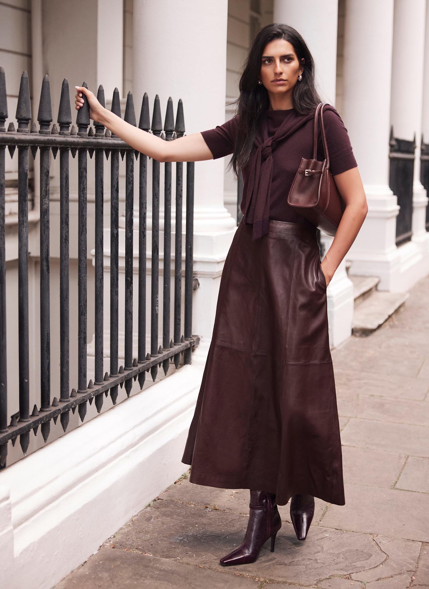 Burgundy Leather Midi Skirt – Mint Velvet1