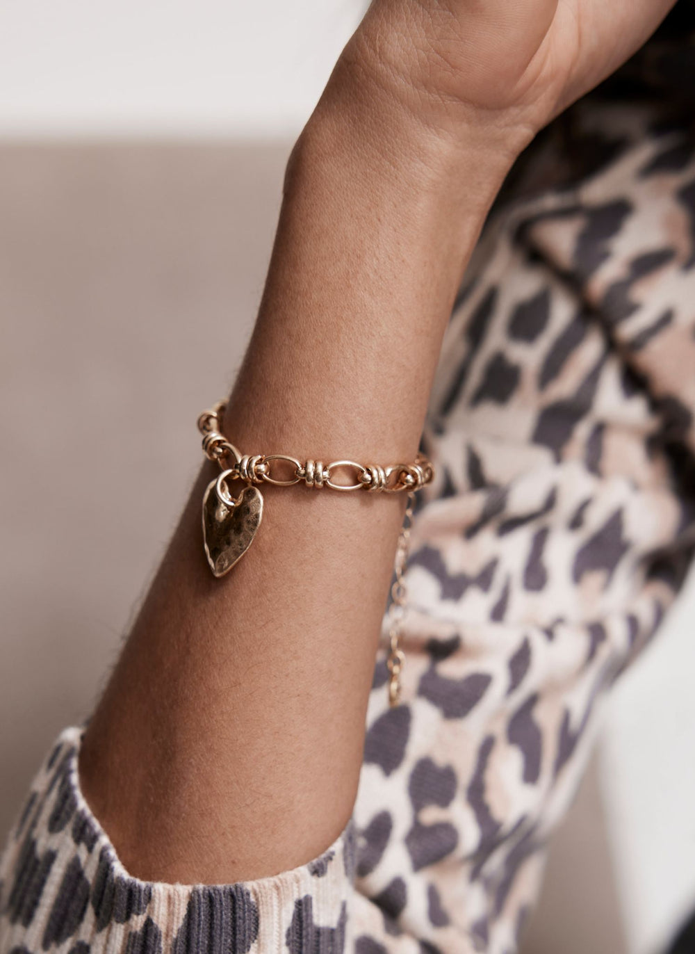 Gold Tone Heart Charm Bracelet