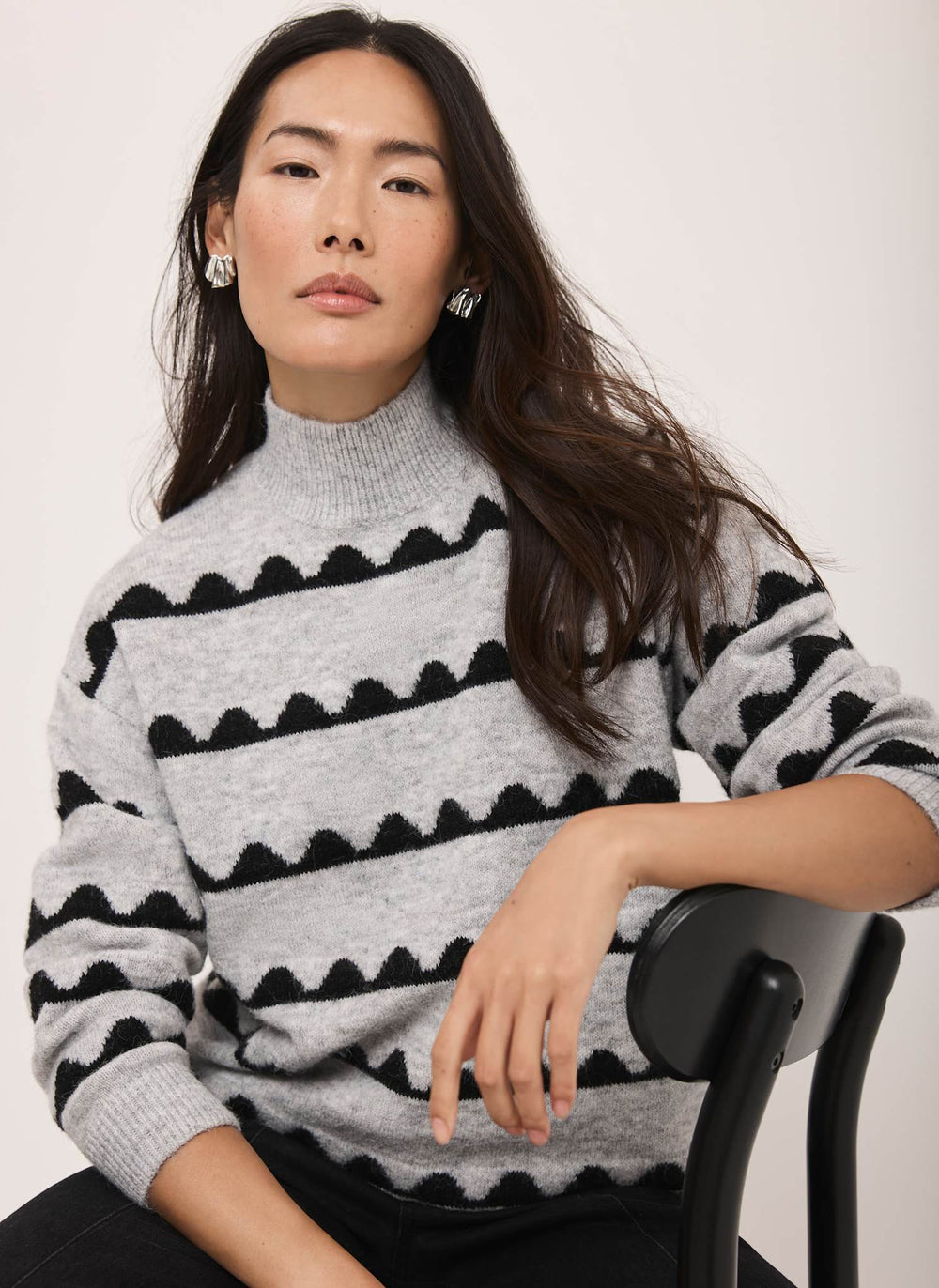 Grey Scallop Knit Jumper