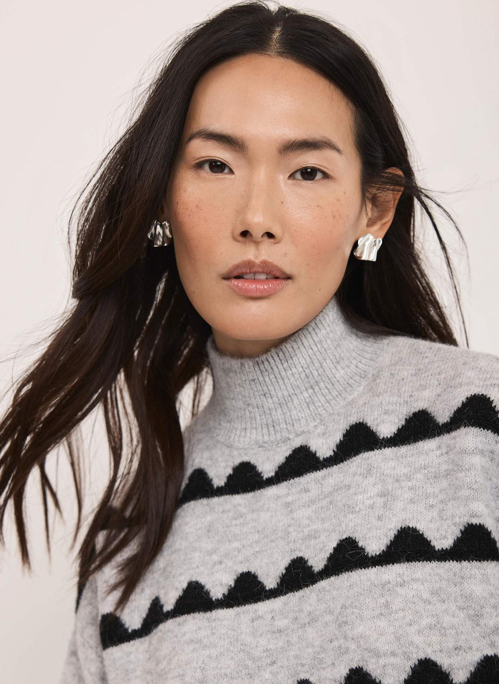 Grey Scallop Knit Jumper