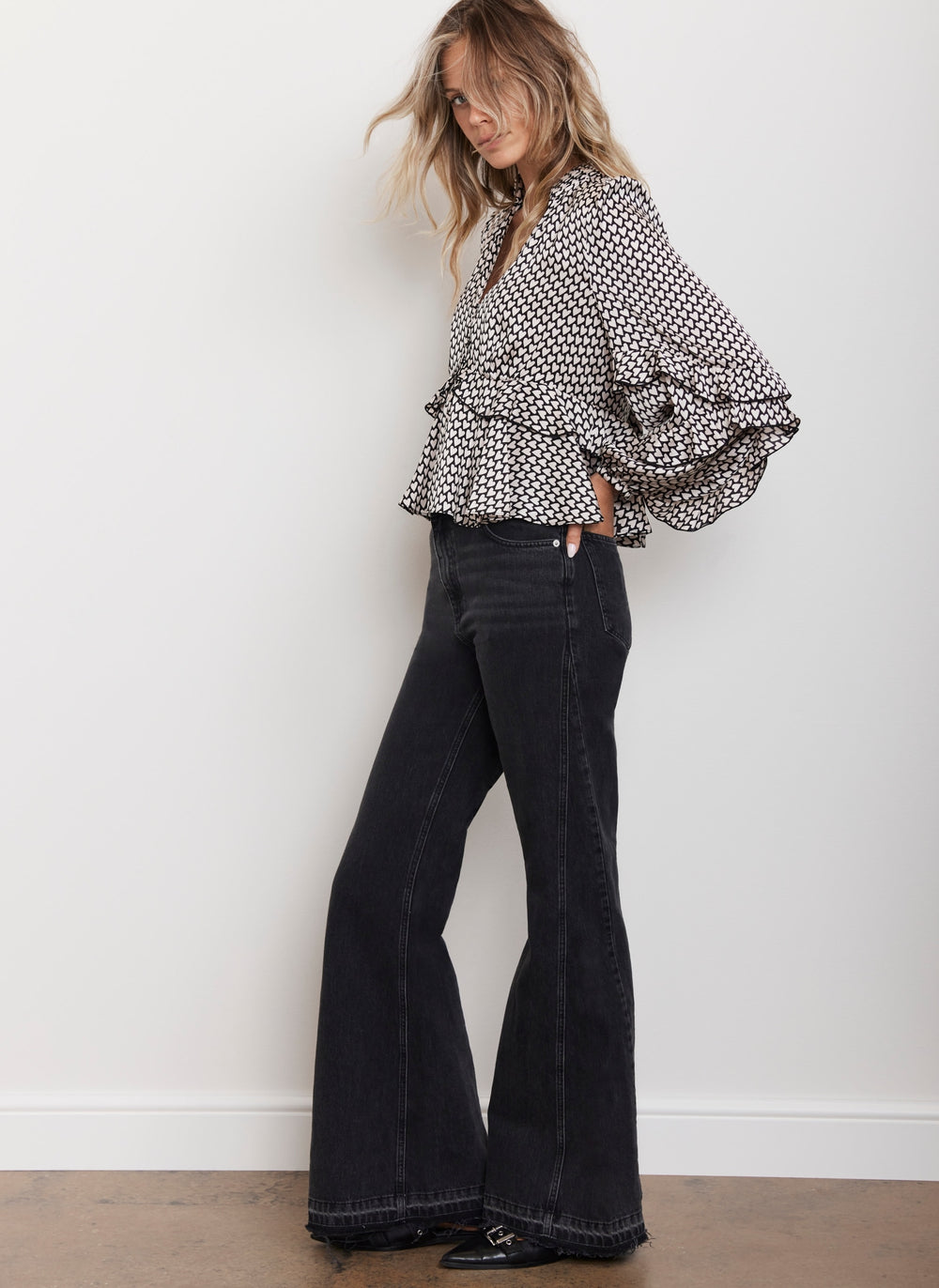 Black Heart Print Ruffle Top