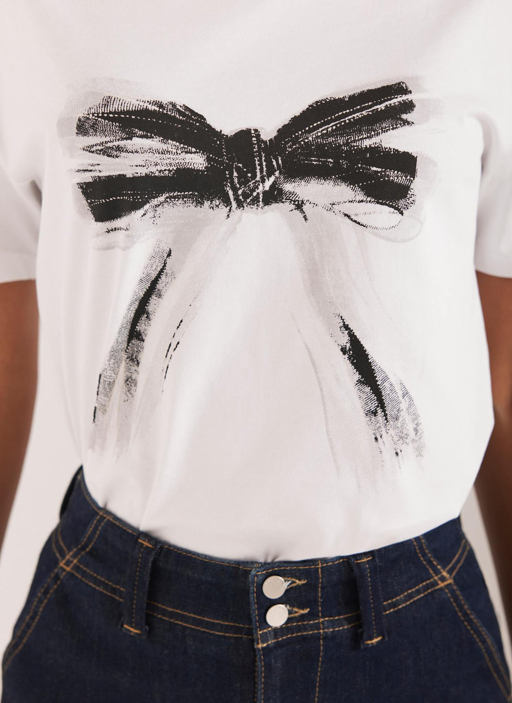 White Graphic Bow T-Shirt