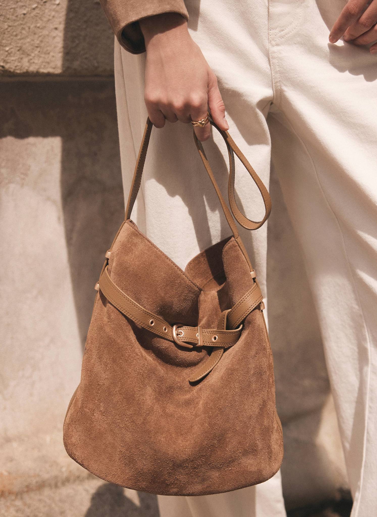 Maci Tan Suede Bucket Bag – Mint Velvet1