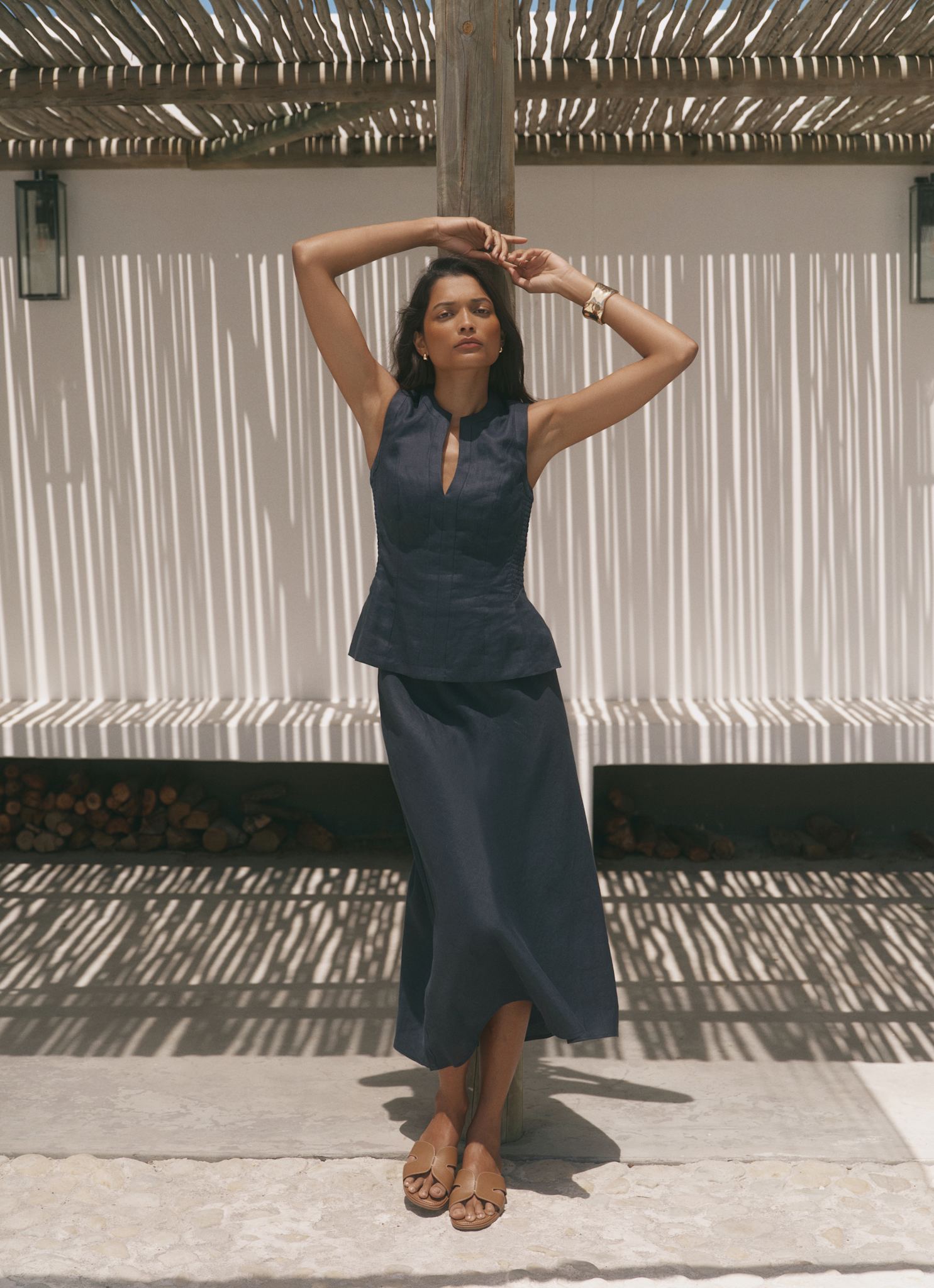 navy-linen-bias-
