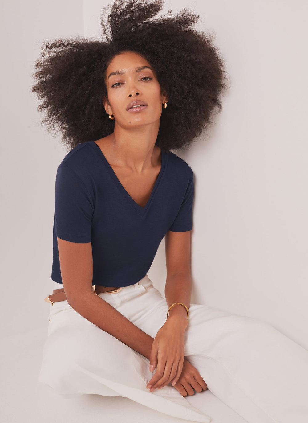 Navy Linen Blend V-Neck T-Shirt