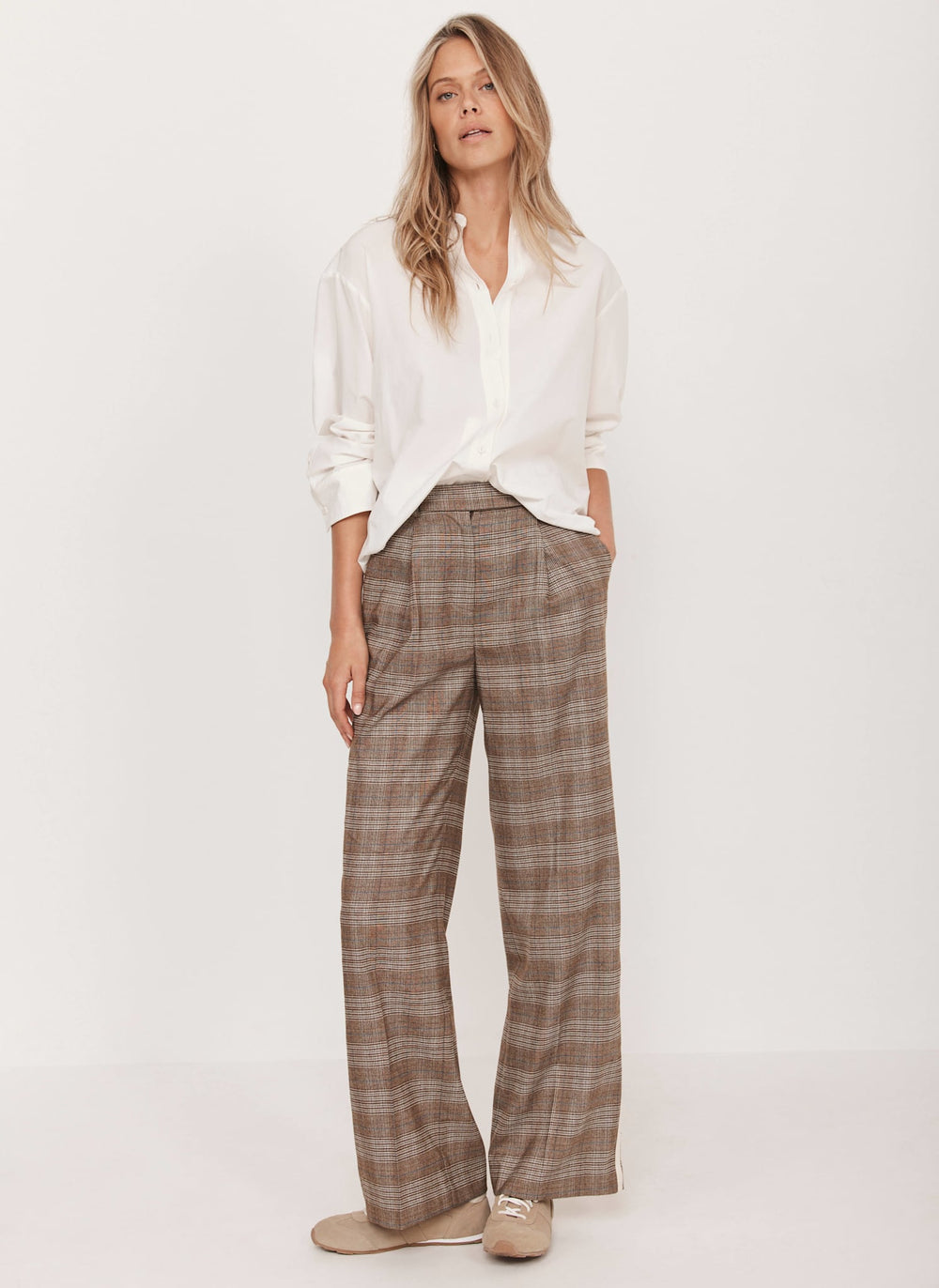 Neutral Checked Wide Trousers