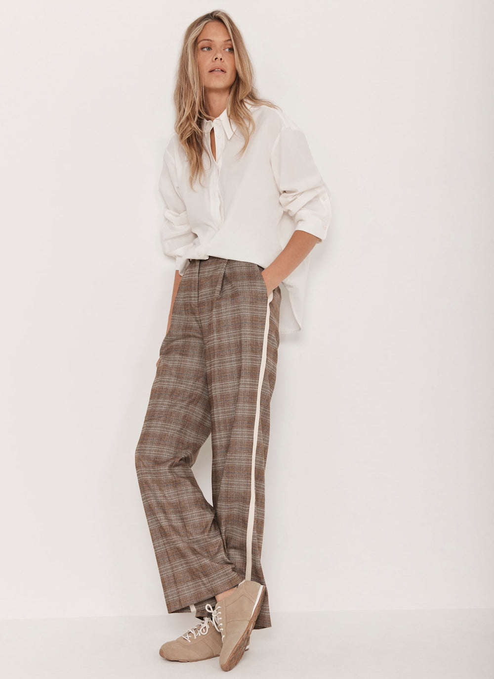 Neutral Checked Wide Trousers