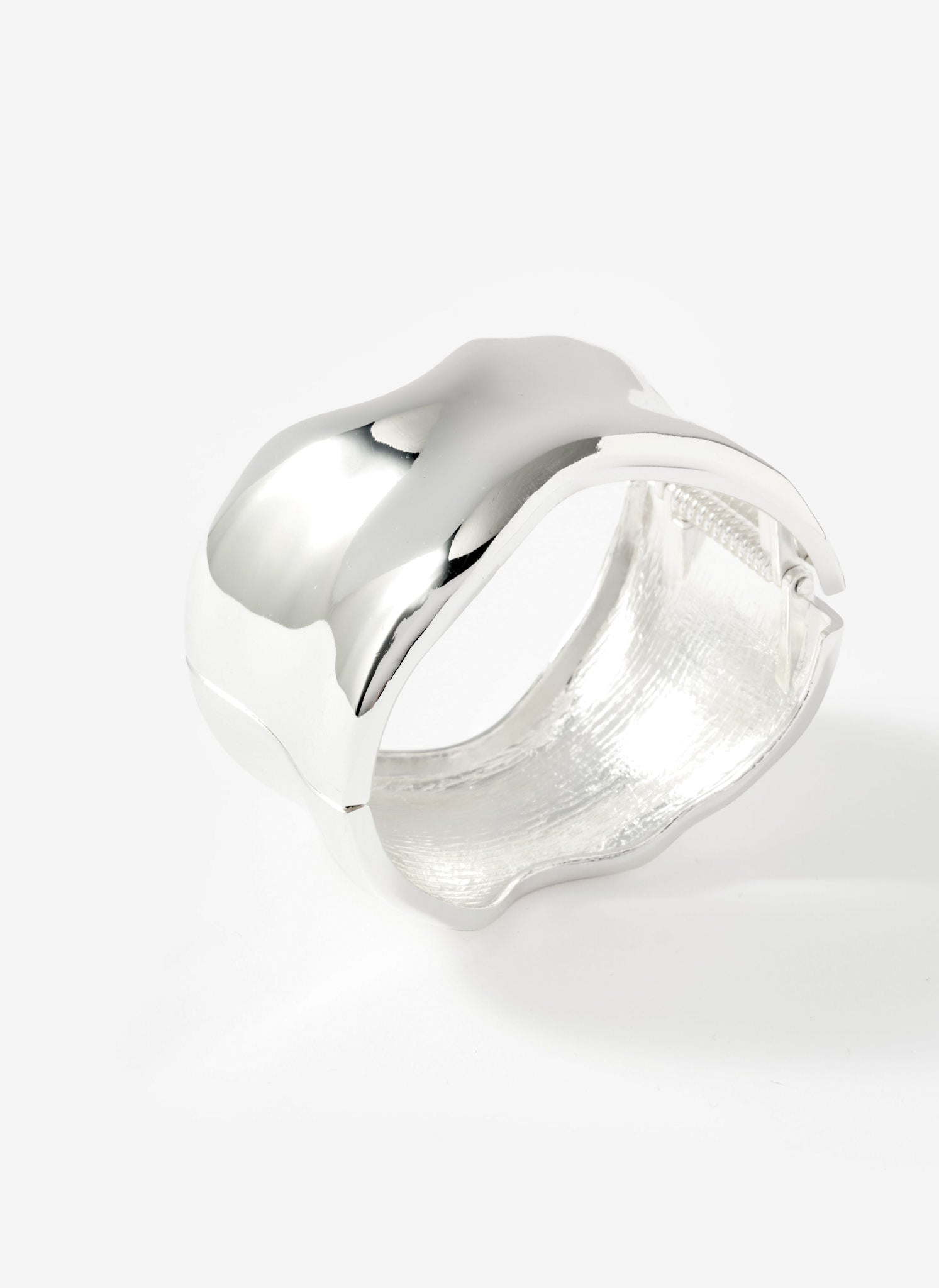 Silver Tone Clean Wave Bangle – Mint Velvet