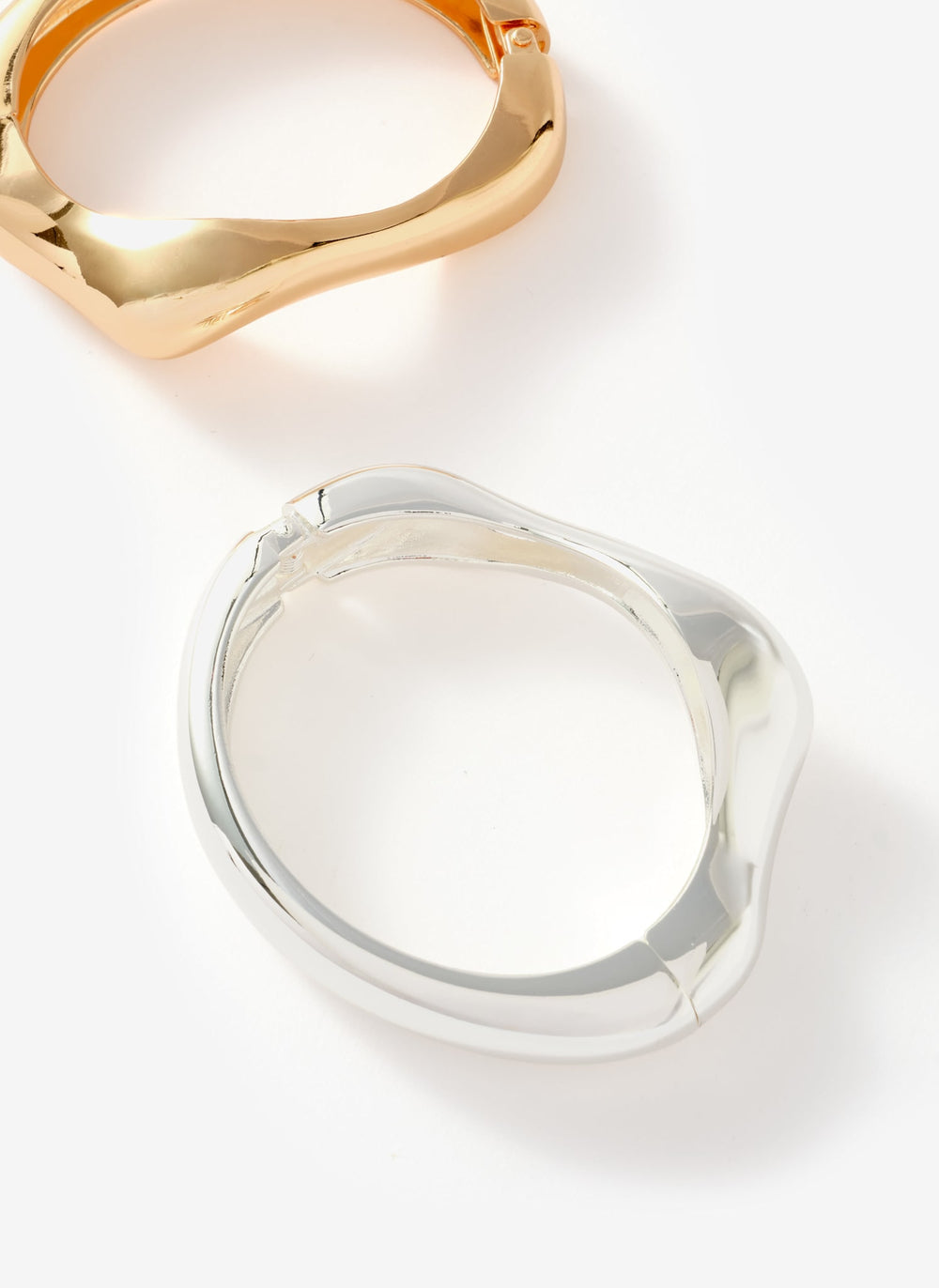 Silver Tone Irregular Wave Bangle