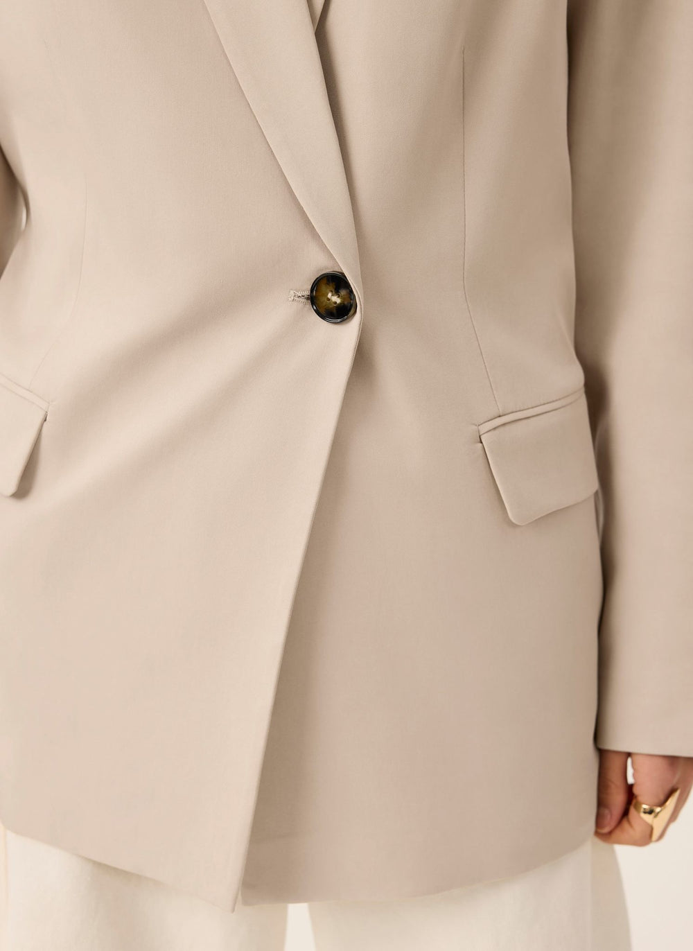 Neutral Single Breasted Blazer