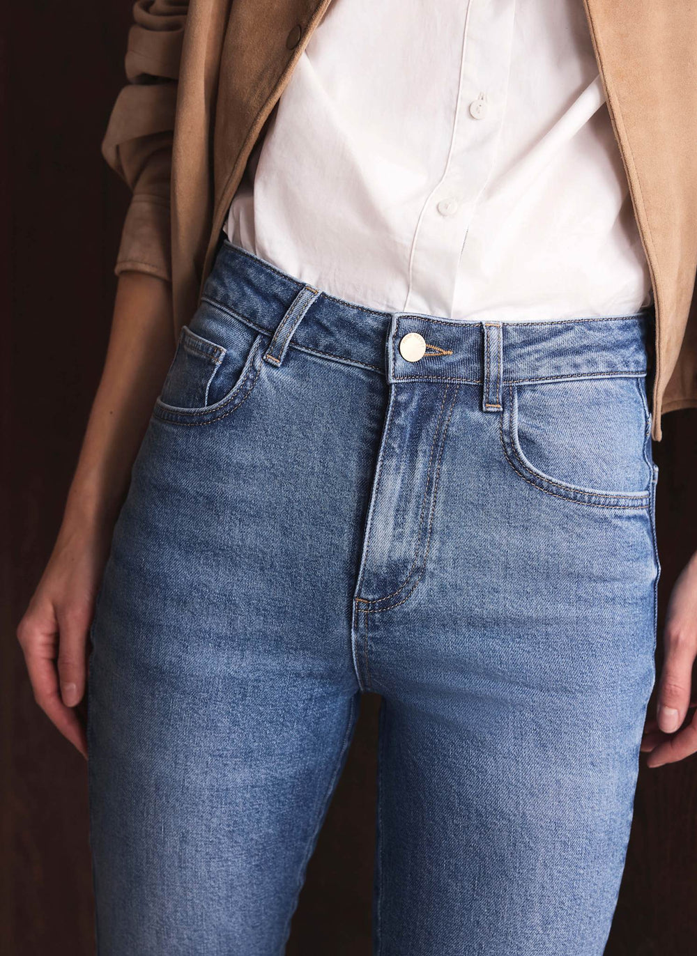 Mid Indigo 90s Slim Capri Jeans