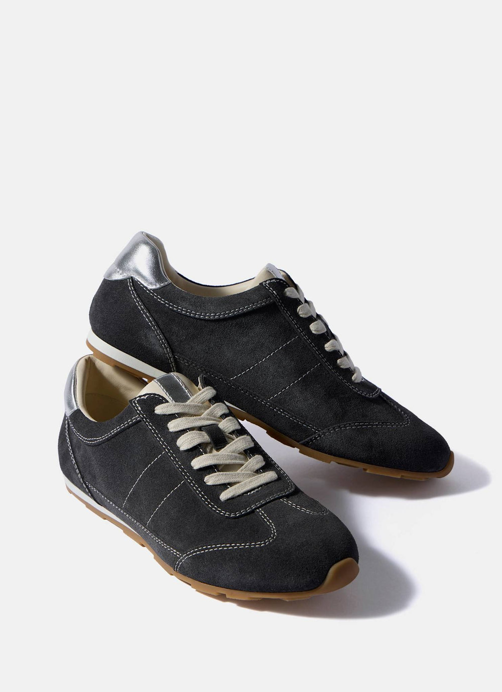 Vick Dark Grey Suede Trainers