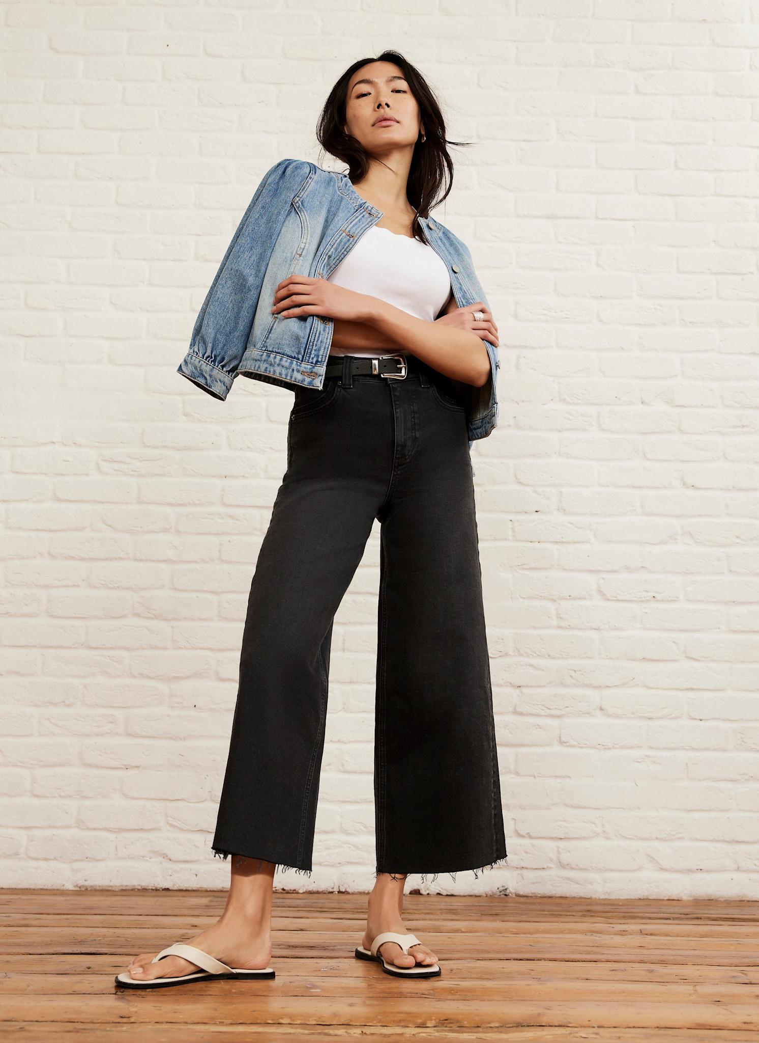 Washed Black Cropped Wide Jeans – Mint Velvet