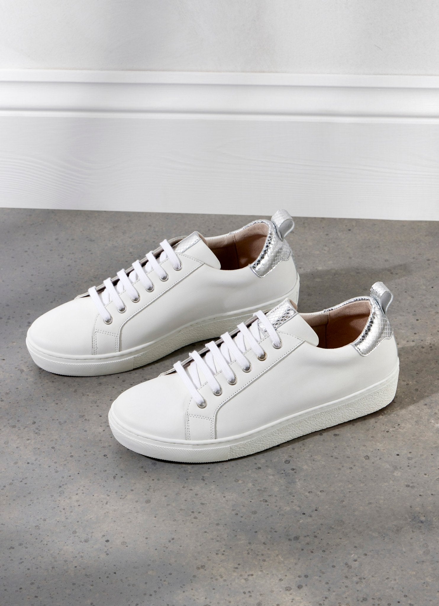 Allie White Leather Trainers â Mint Velvet