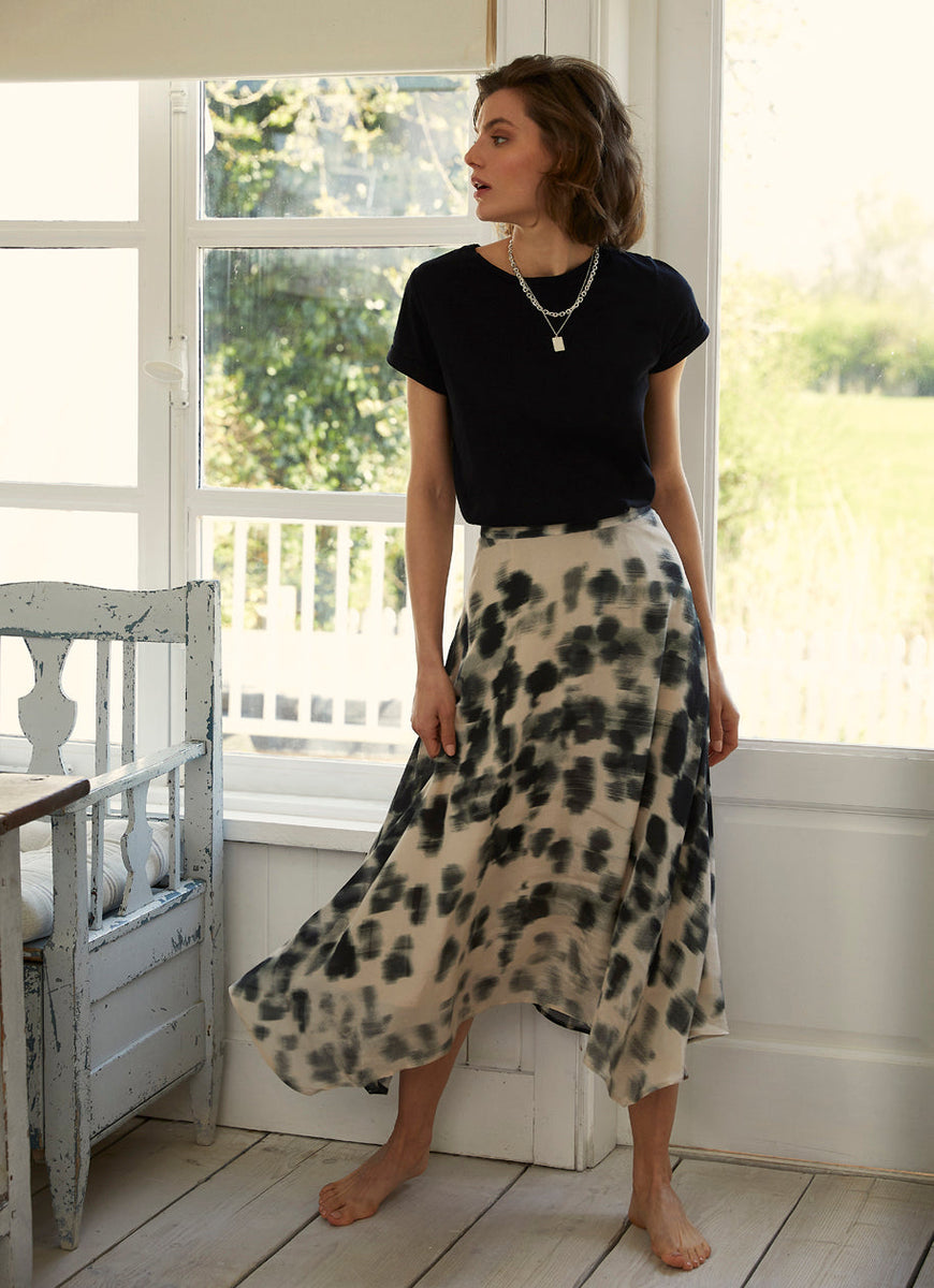 Mint velvet a-line midi skirt black sale