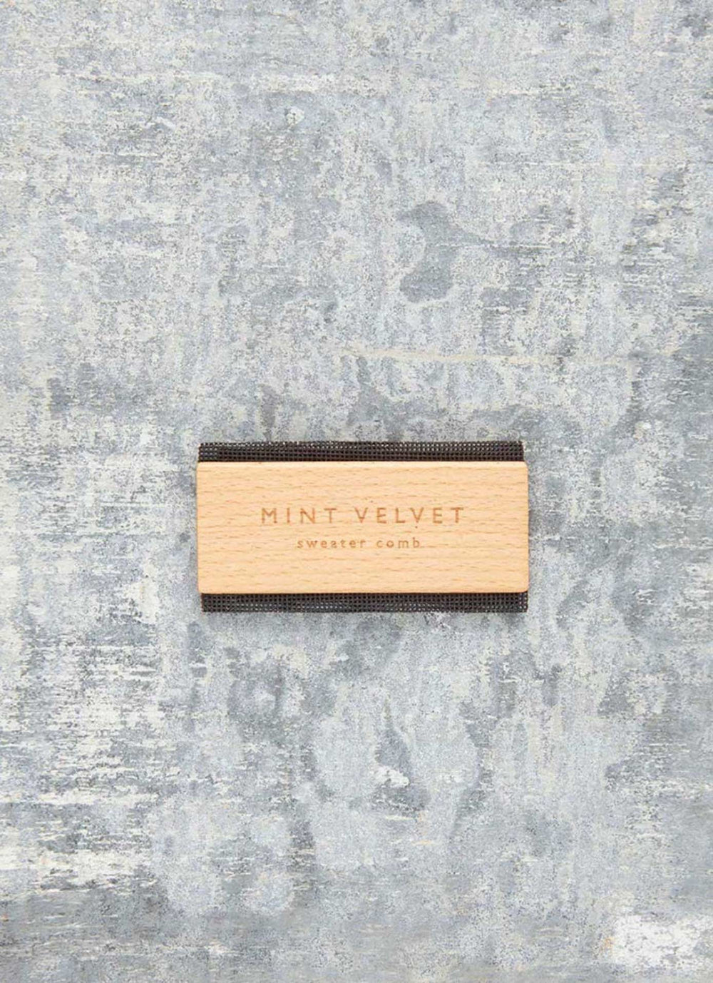 Sweater Comb HOME ACCESSORIES Mint Velvet