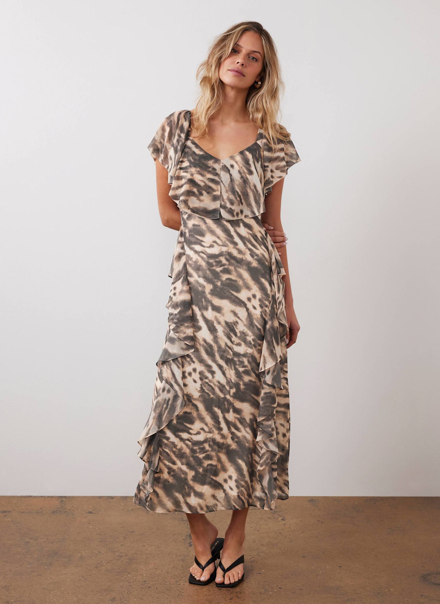 Neutral Print Cape Sleeve Maxi Dress – Mint Velvet