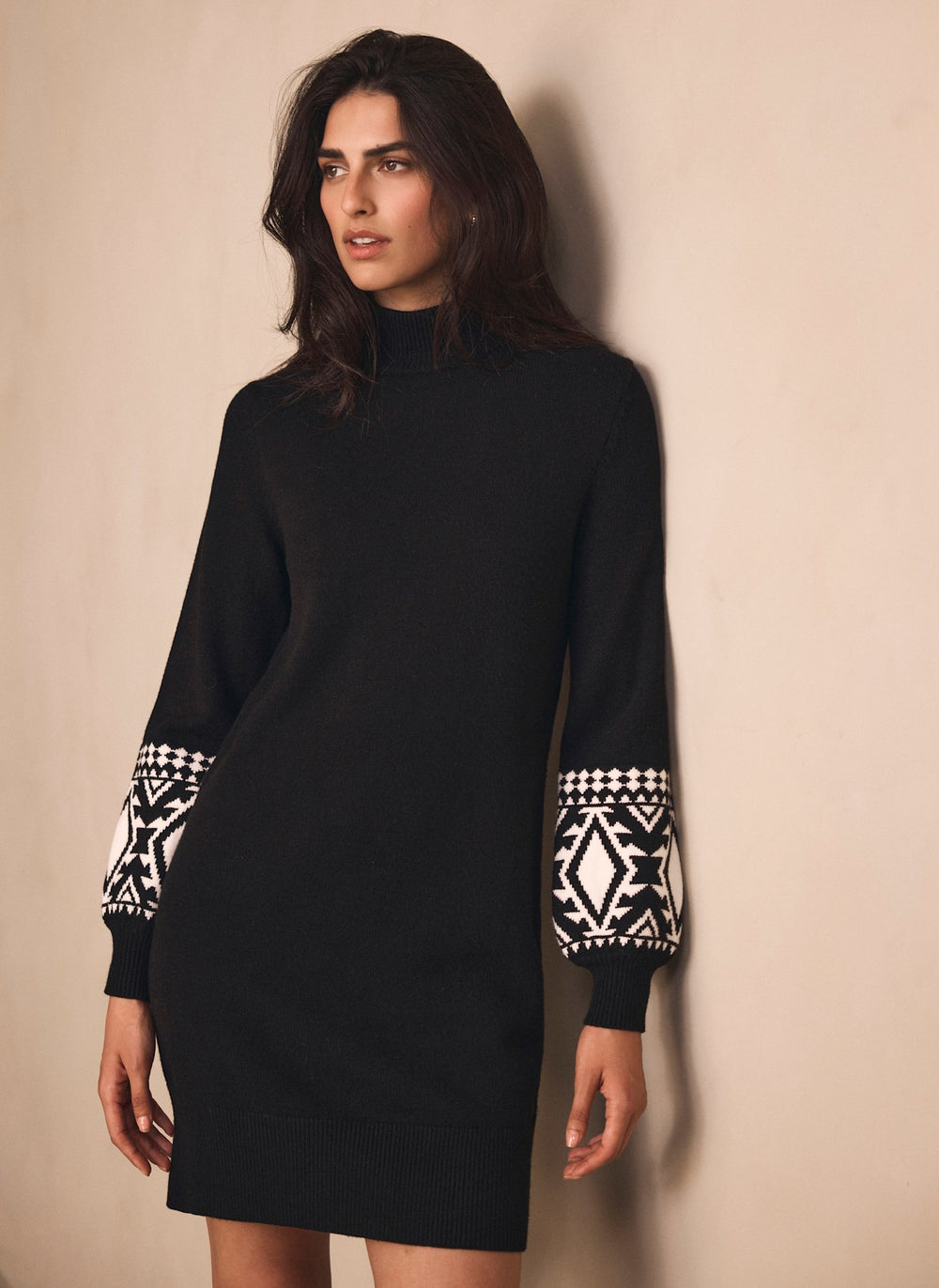 Black Graphic Sleeve Mini Dress