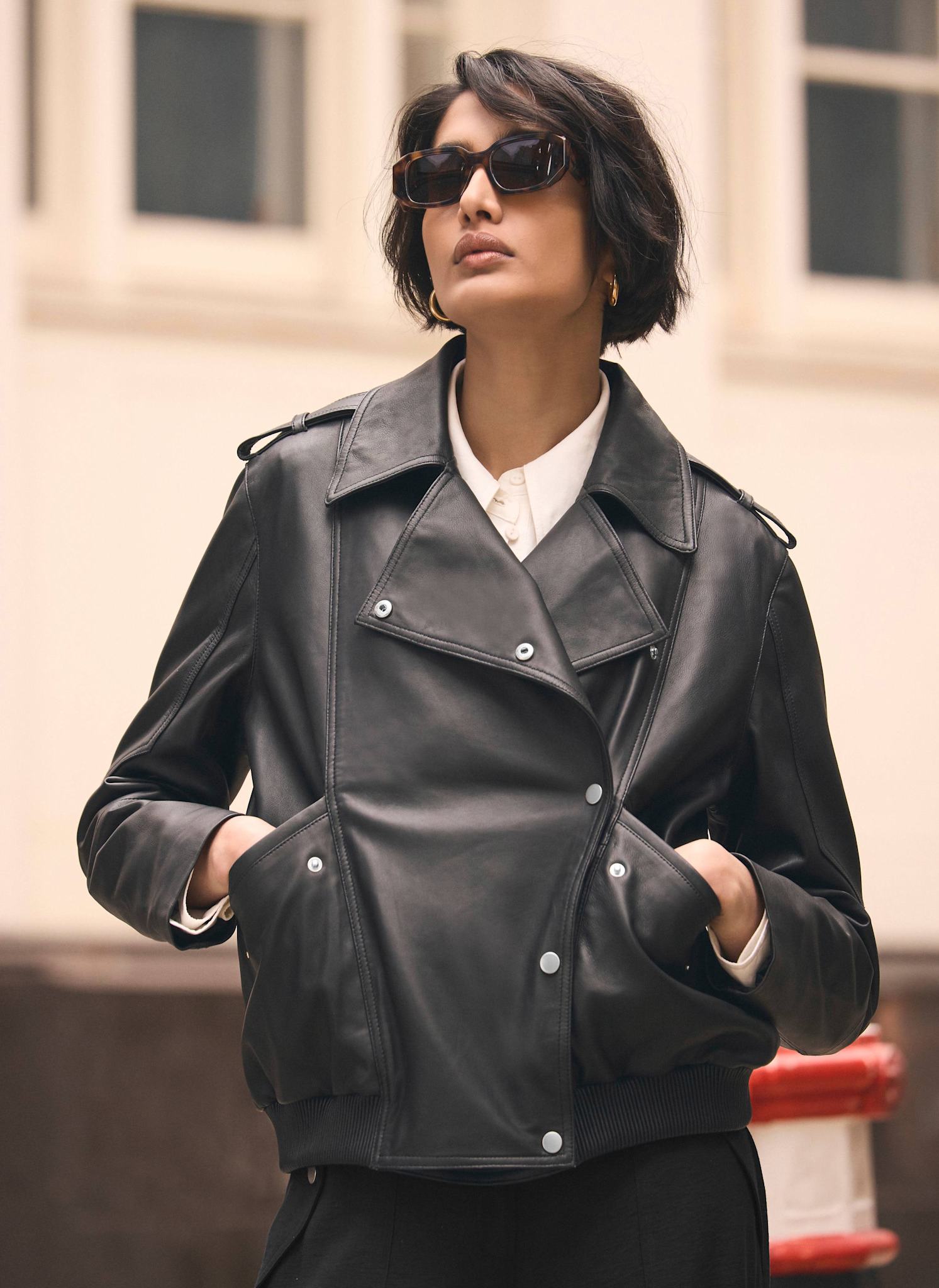 Black Leather Relaxed Biker Jacket – Mint Velvet