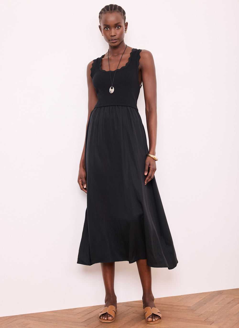Black Scallop Trim Midi Dress – Mint Velvet Black Scallop Trim Midi Dress – Mint Velvet