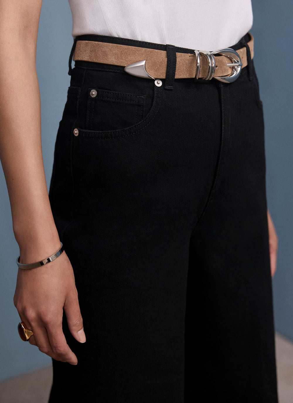 Black Relaxed Wide Leg Jeans