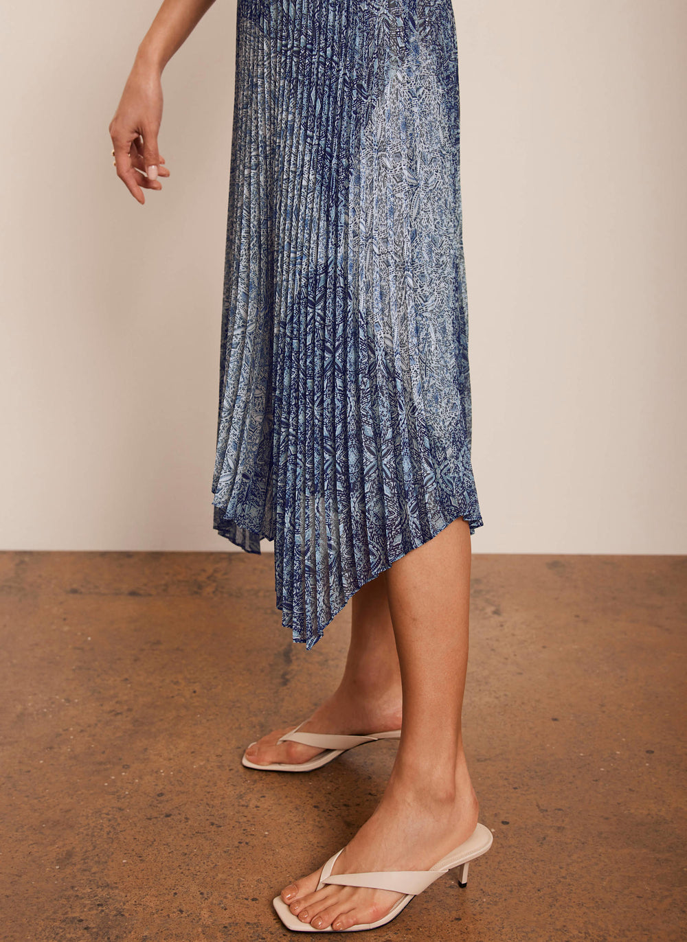 Blue Geometric Print Midi Skirt