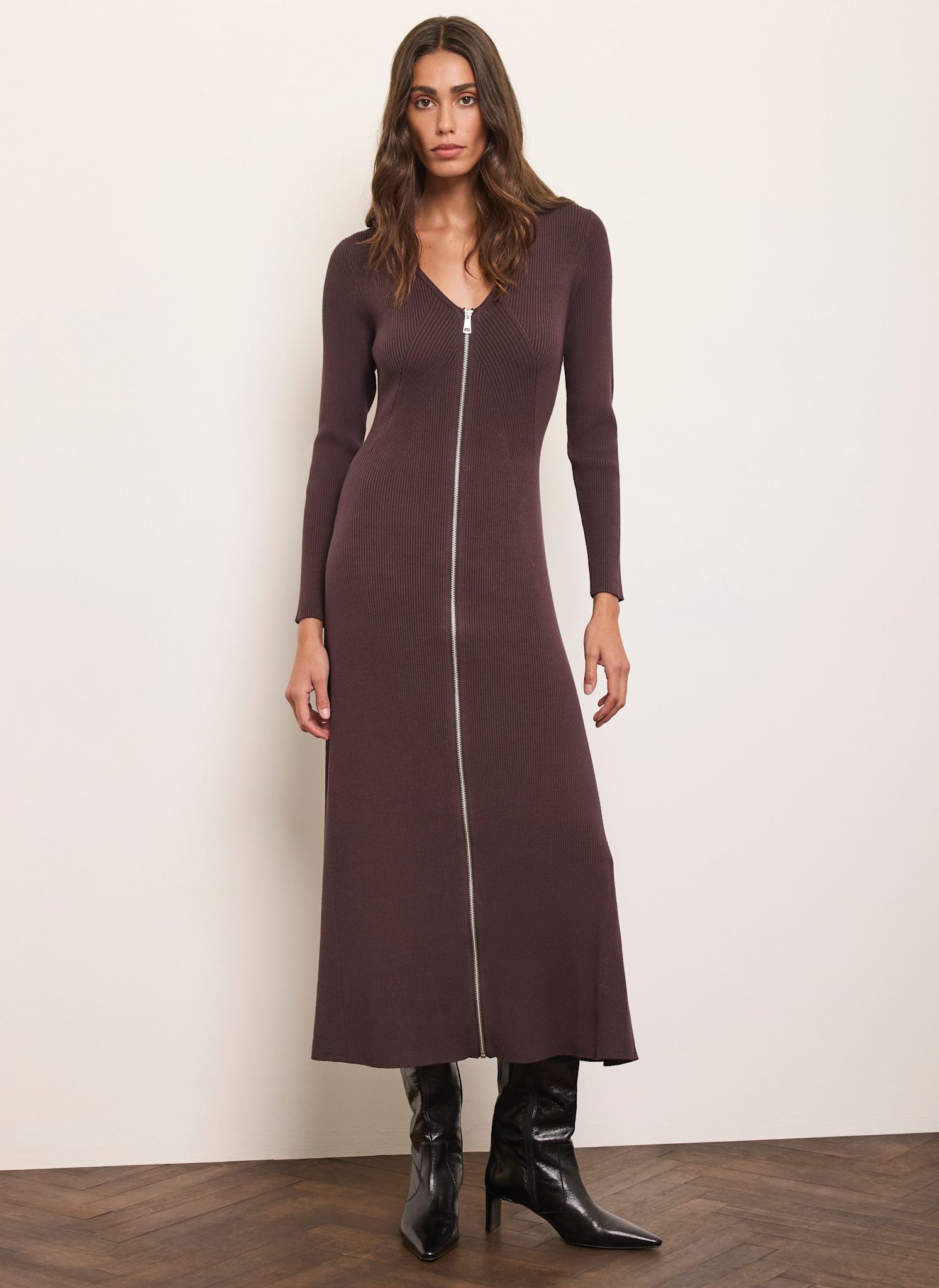 正規品新品未使用andwang Soft Ribbon Knit Dress Brown Ribbed Knit Zip Front Midi Dress – Mint Velvet