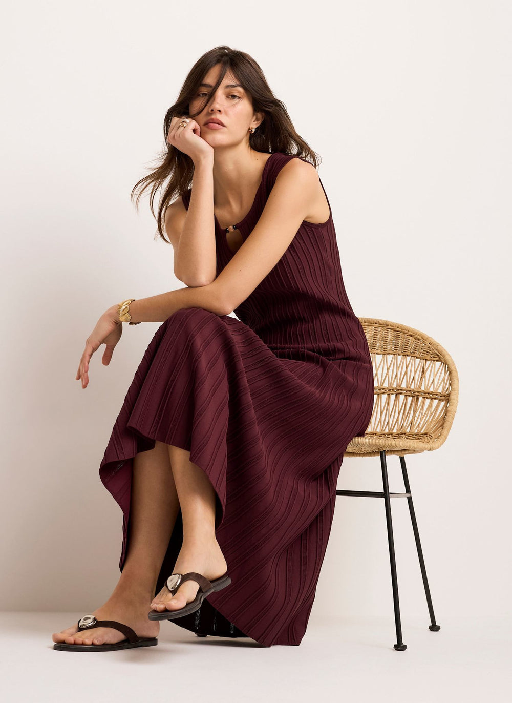Burgundy Ribbed Beaded Midi Dress – Mint Velvet