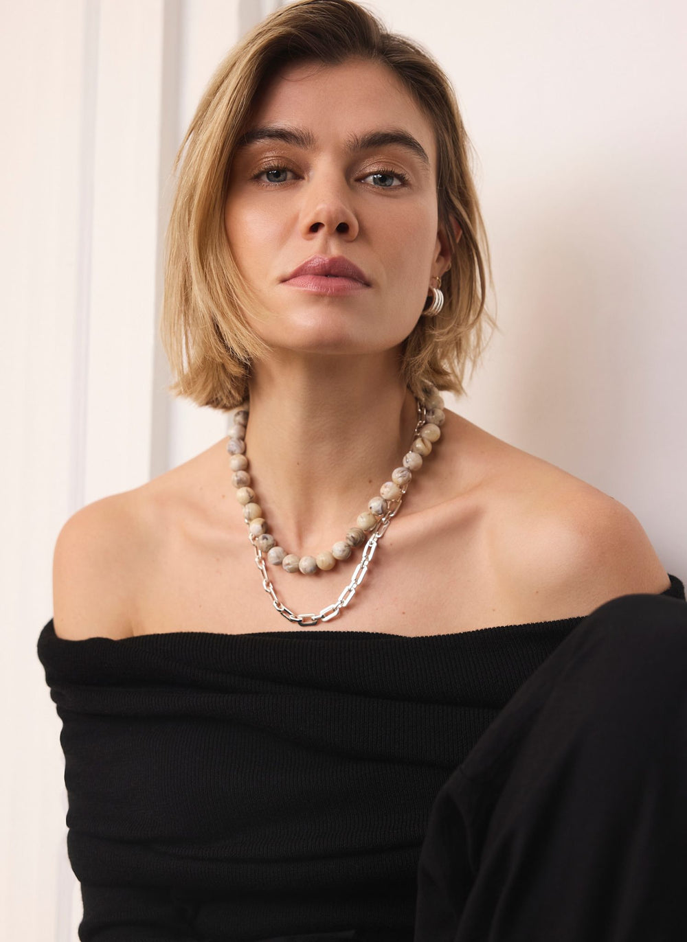 Neutral Beaded and Chain Layer Necklace
