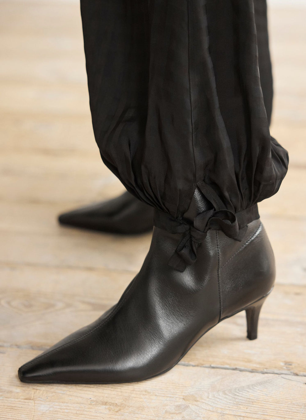 Chloe Black Leather Ankle Boots
