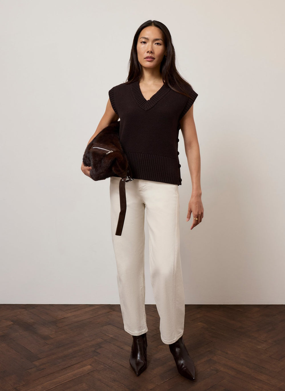 Brown Sleeveless V Neck Knit Top