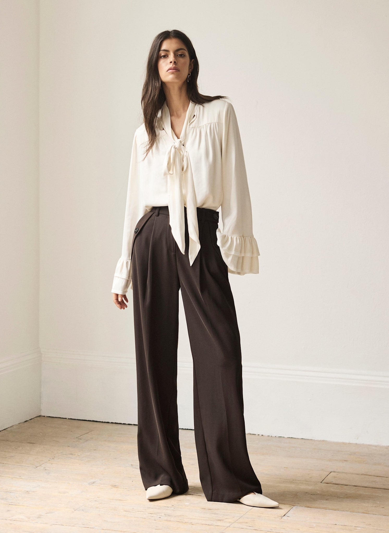 Brown Tailored Wide Trousers – Mint Velvet