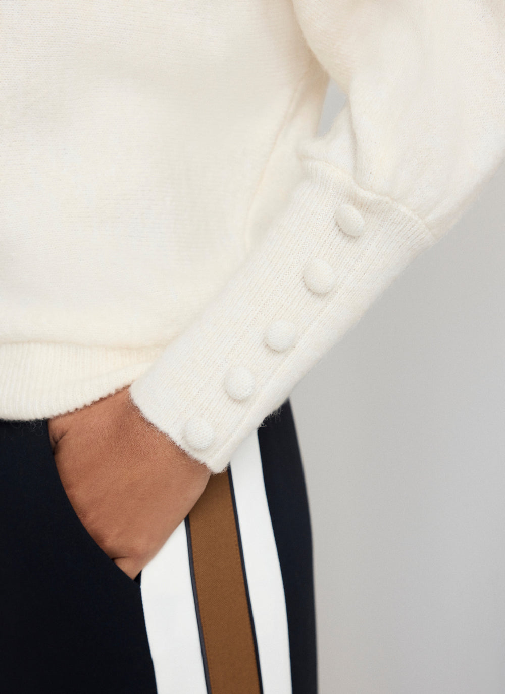 Cream Batwing Sleeve Knit Jumper