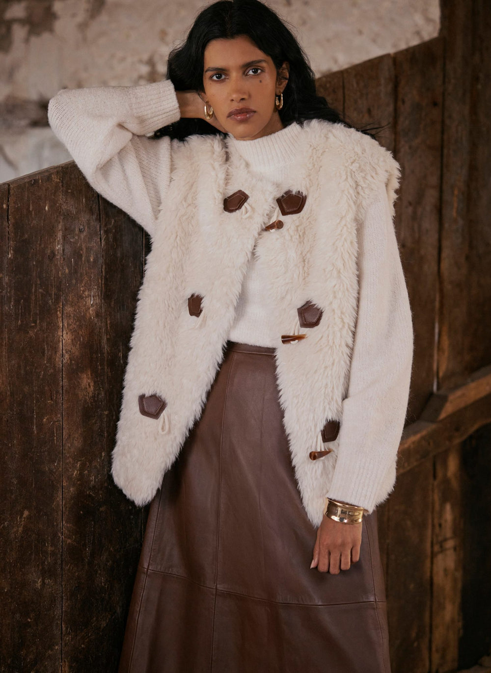 Cream Faux Fur Gilet – Mint Velvet