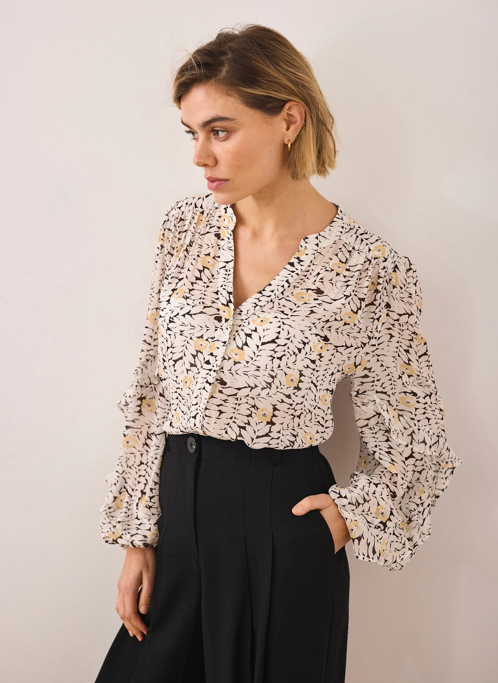Floral Print Ruffle Blouse