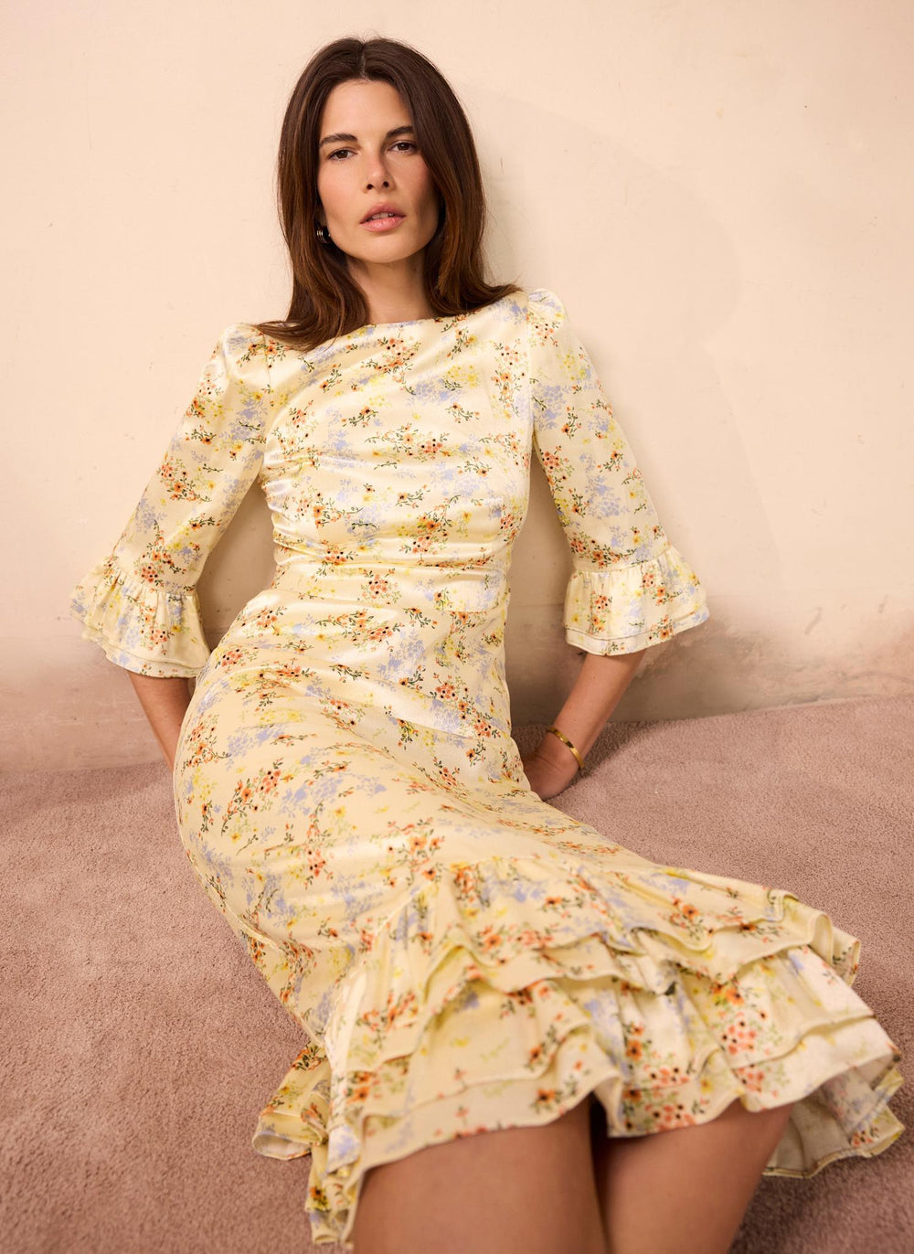 floral satin midi dress Mint Velvet Yellow Floral Print Satin Midi Dress | Size 04 | Yellow | 3/4 Sleeve