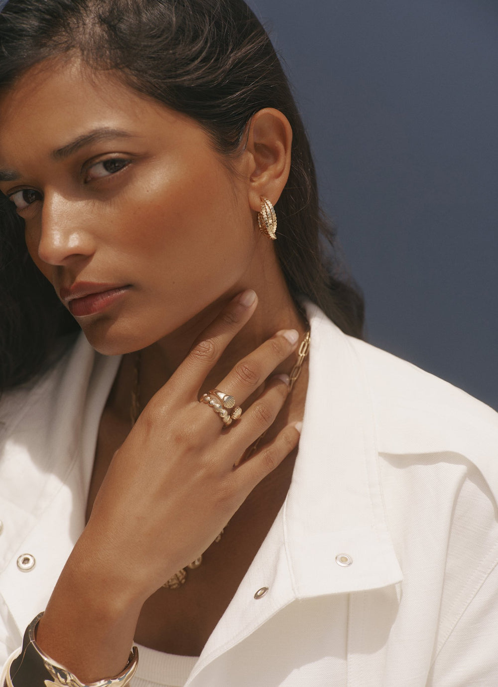 Gold Tone Shell Ring Set