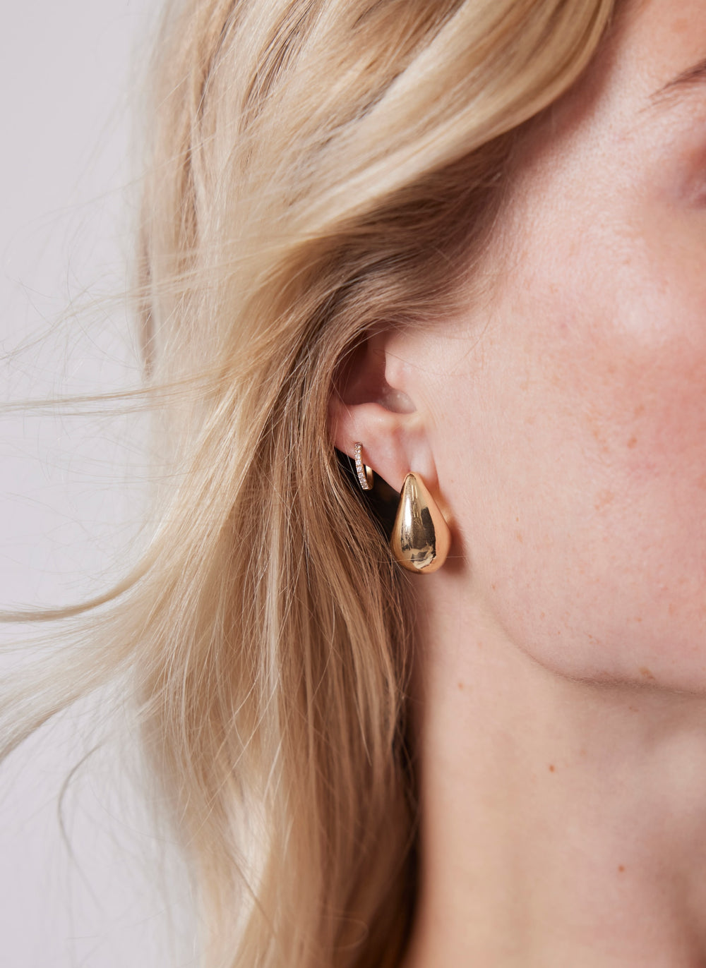 Gold Tone Drop Earrings