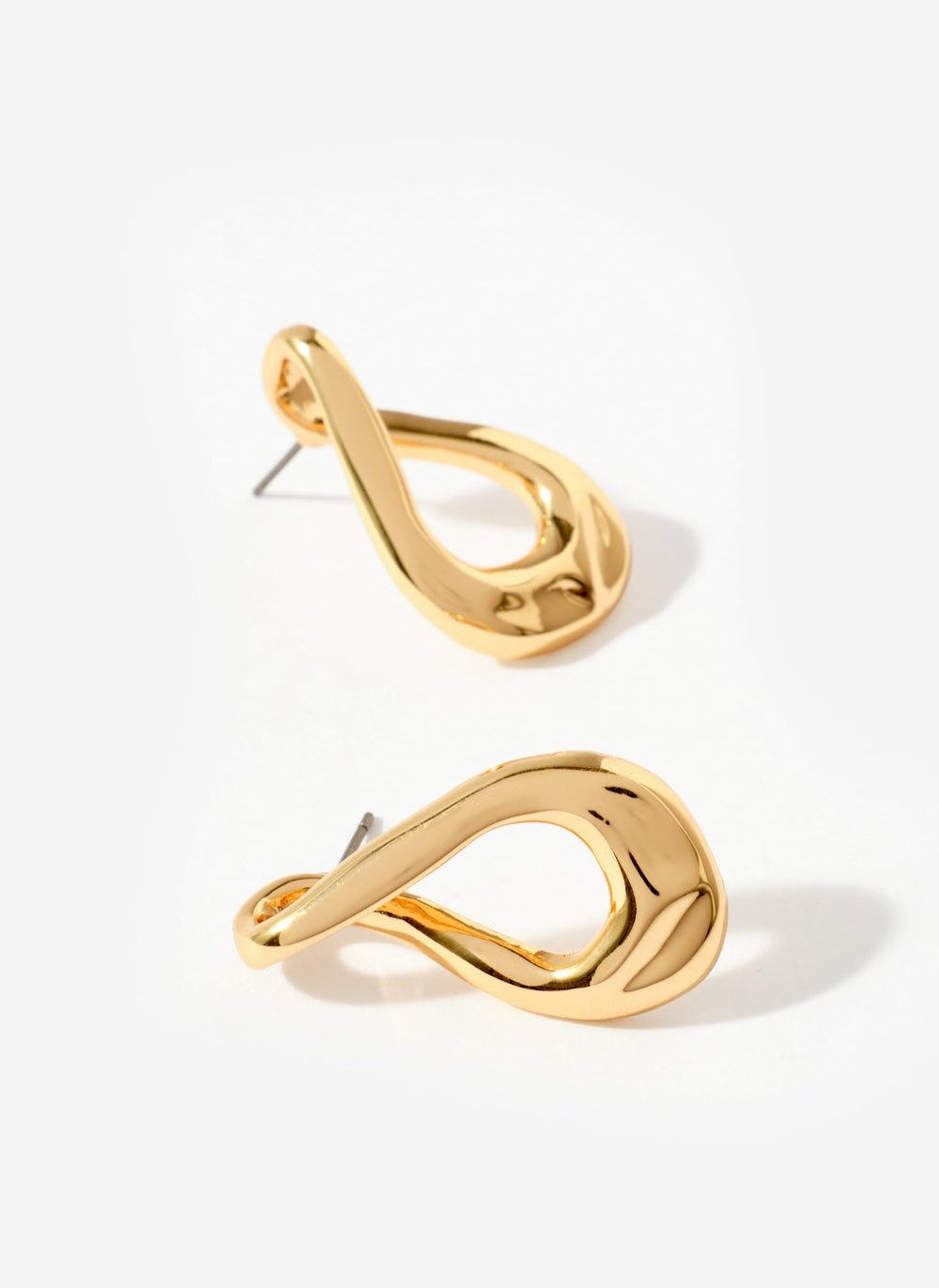Gold Tone Sculpted Wave Earrings