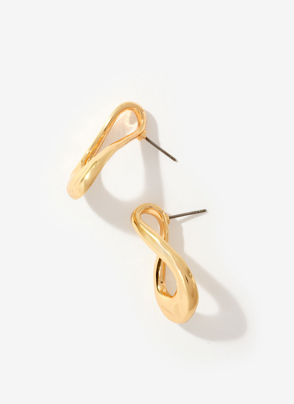 Gold Tone Sculpted Wave Earrings