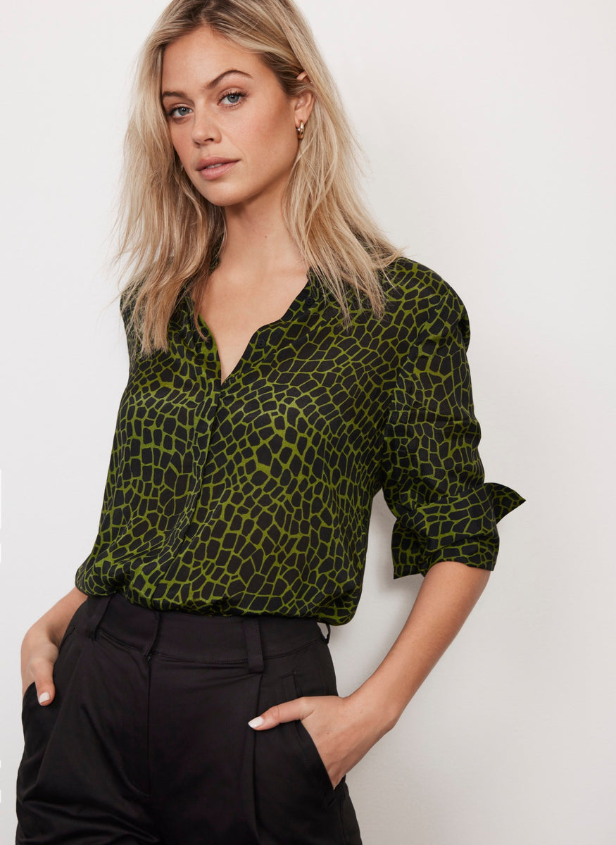 Green Abstract Print Shirt – Mint Velvet