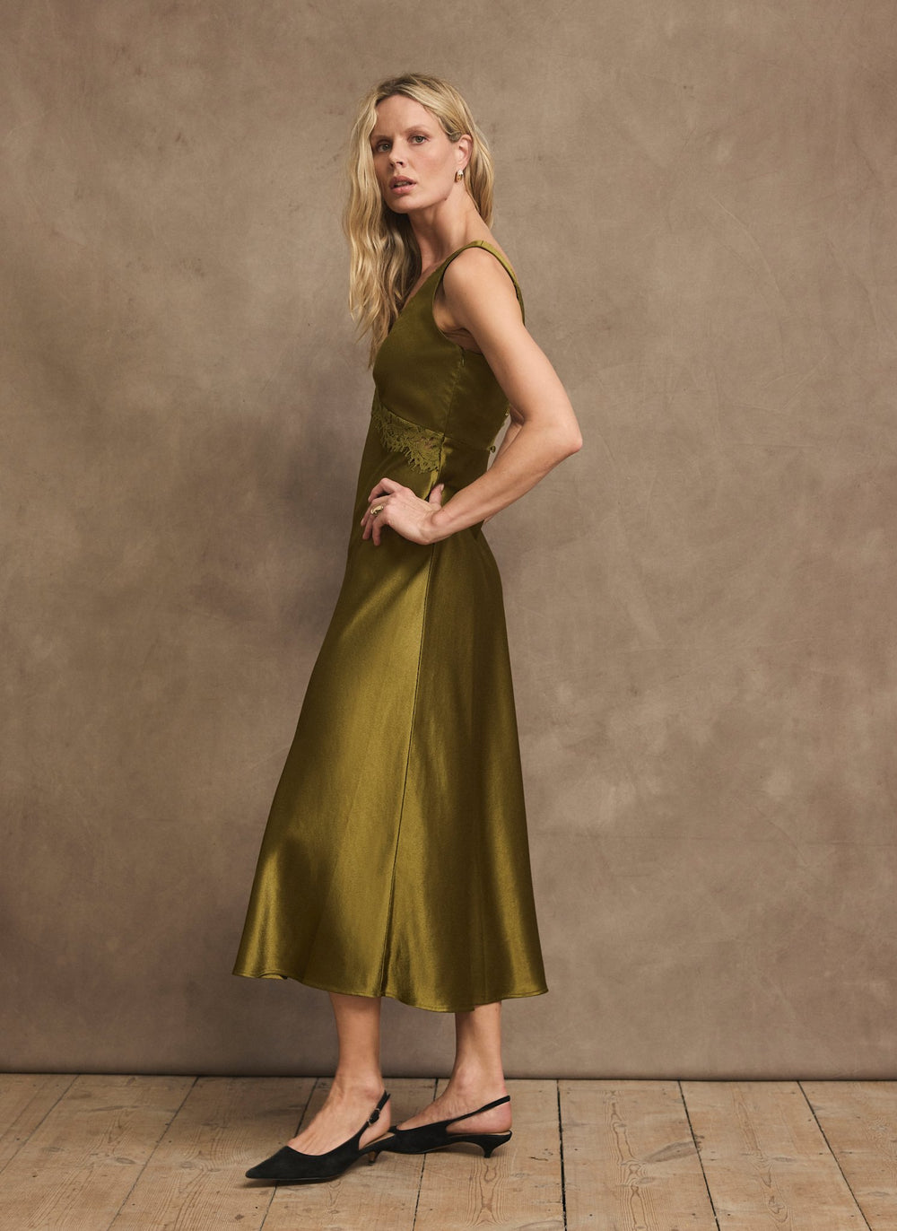 Olive Green Satin Lace Detail Midi Dress – Mint Velvet