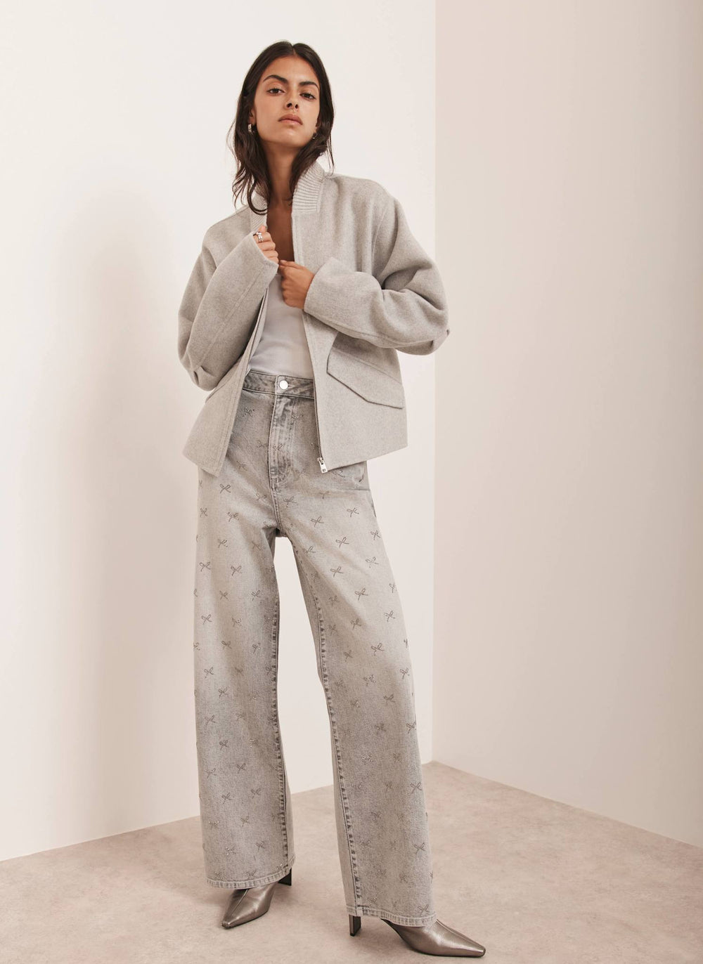Grey Bow Embellished Wide Jeans