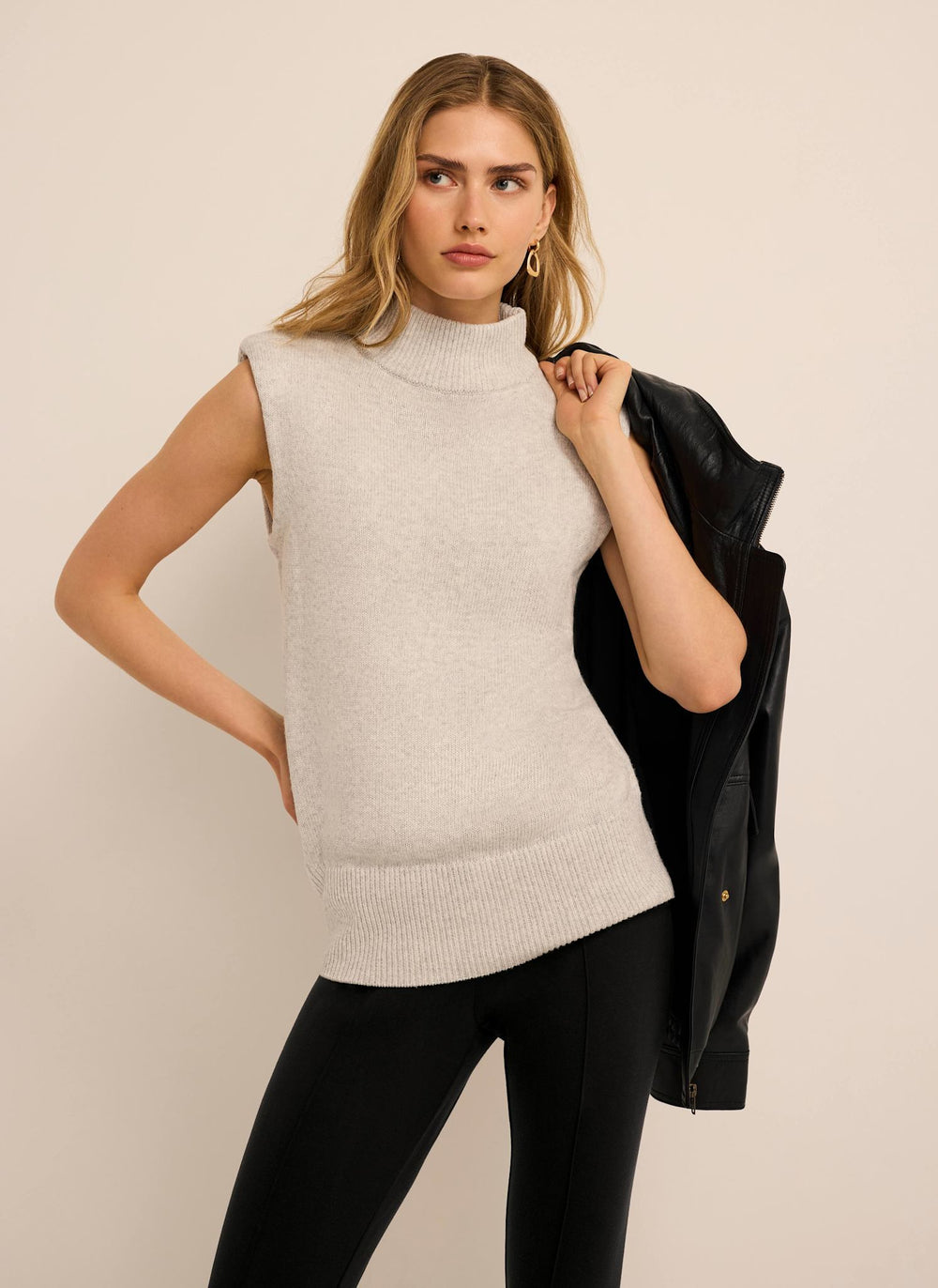Grey Shoulder Pad Sleeveless Knit Top